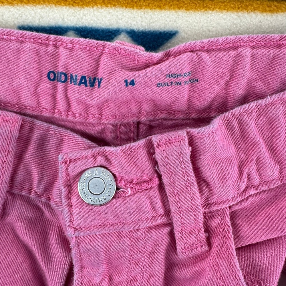 Old Navy High-Rise Denim Shorts Built-In Tough Frayed‎ Hem Pink Size 14 - Picture 2 of 5